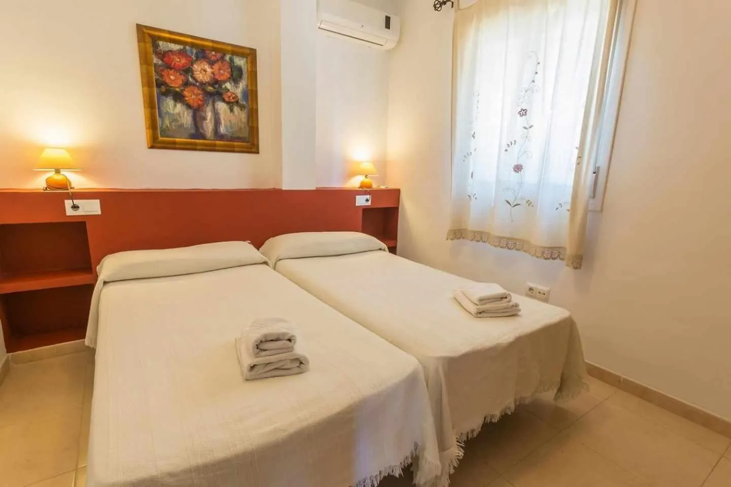 Apartamento 2 Dormitorios Con Vistas A La Piscina Nerja 0*,  Spagna