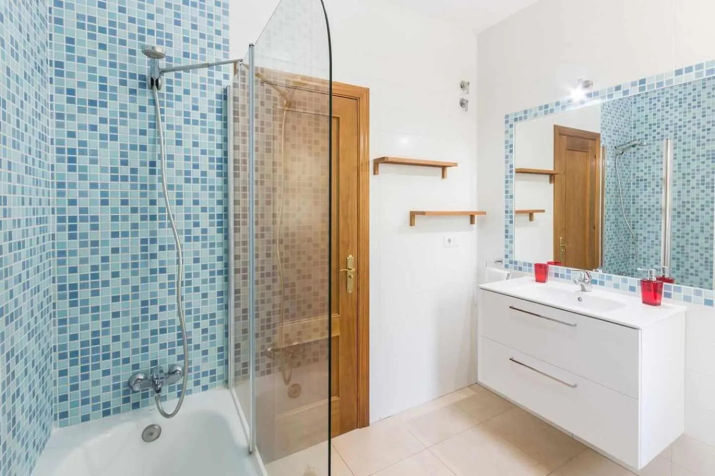 Appartamento Apartamento 2 Dormitorios Con Vistas A La Piscina Nerja Spagna